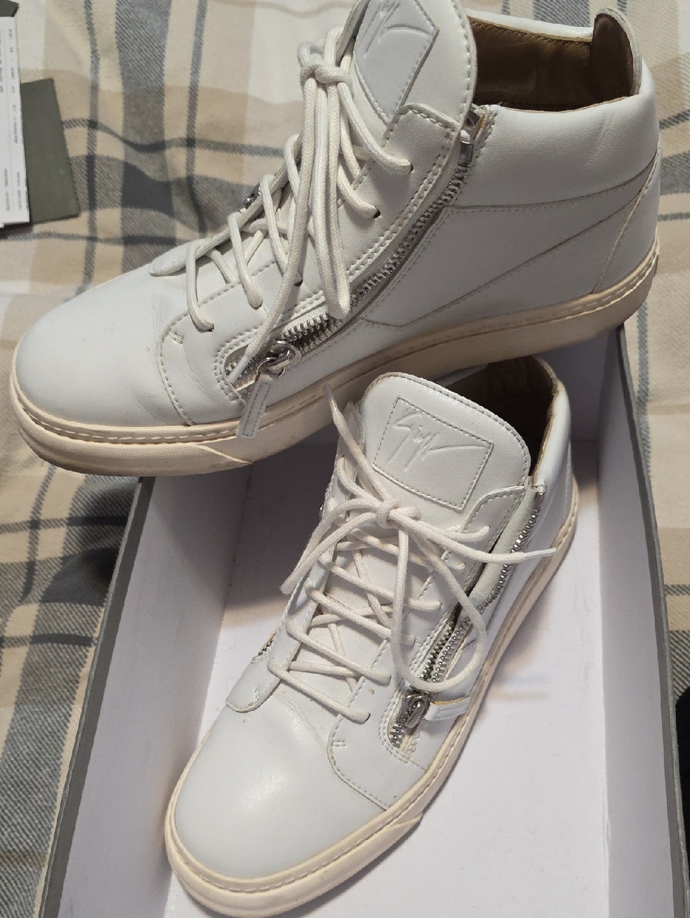 White High-Top Sneakers with Side Zippers Giuseppe Zanotti Men 43